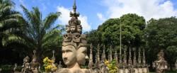 vientiane-buddha-park-green